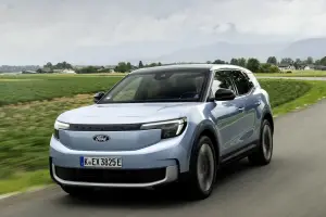 Ford Explorer 2025: prezzo, foto, dimensioni, allestimenti - 2