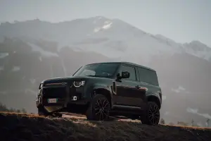 Land Rover Defender City Escape - Aznom Automotive - 3