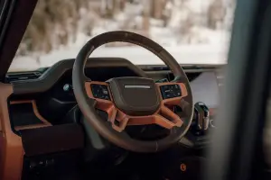 Land Rover Defender City Escape - Aznom Automotive - 11