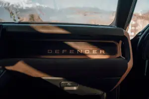 Land Rover Defender City Escape - Aznom Automotive - 20