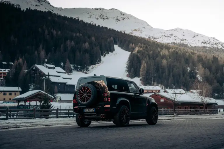 Land Rover Defender City Escape - Aznom Automotive - 19