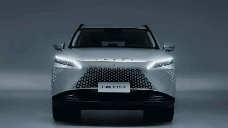 Omoda 7 Super Hybrid e Jaecoo 5 - 4