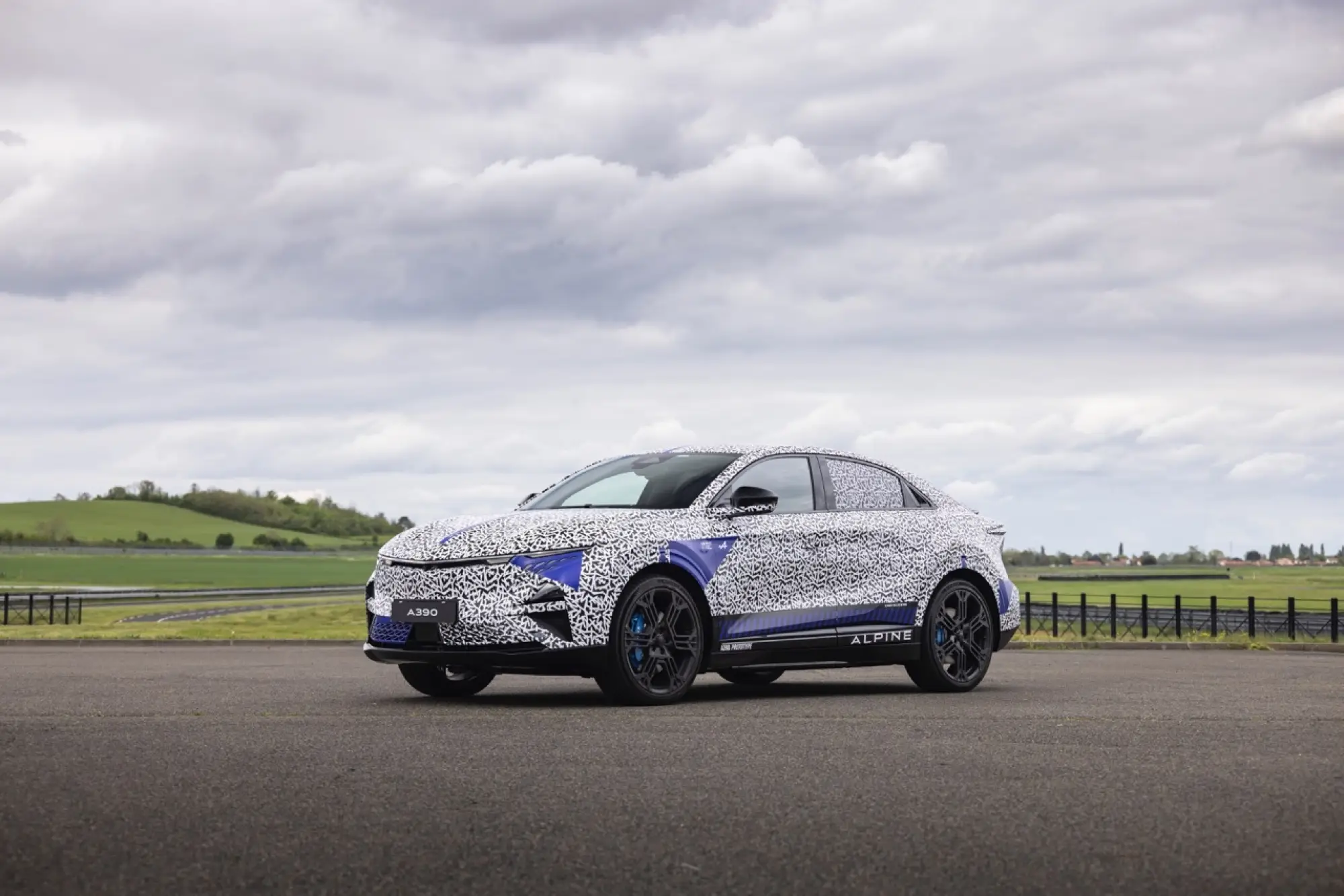 Alpine A390 - Test in pista Ladoux - 10