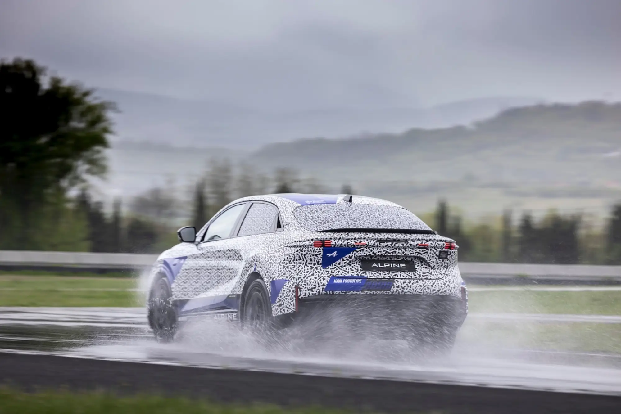 Alpine A390 - Test in pista Ladoux - 22