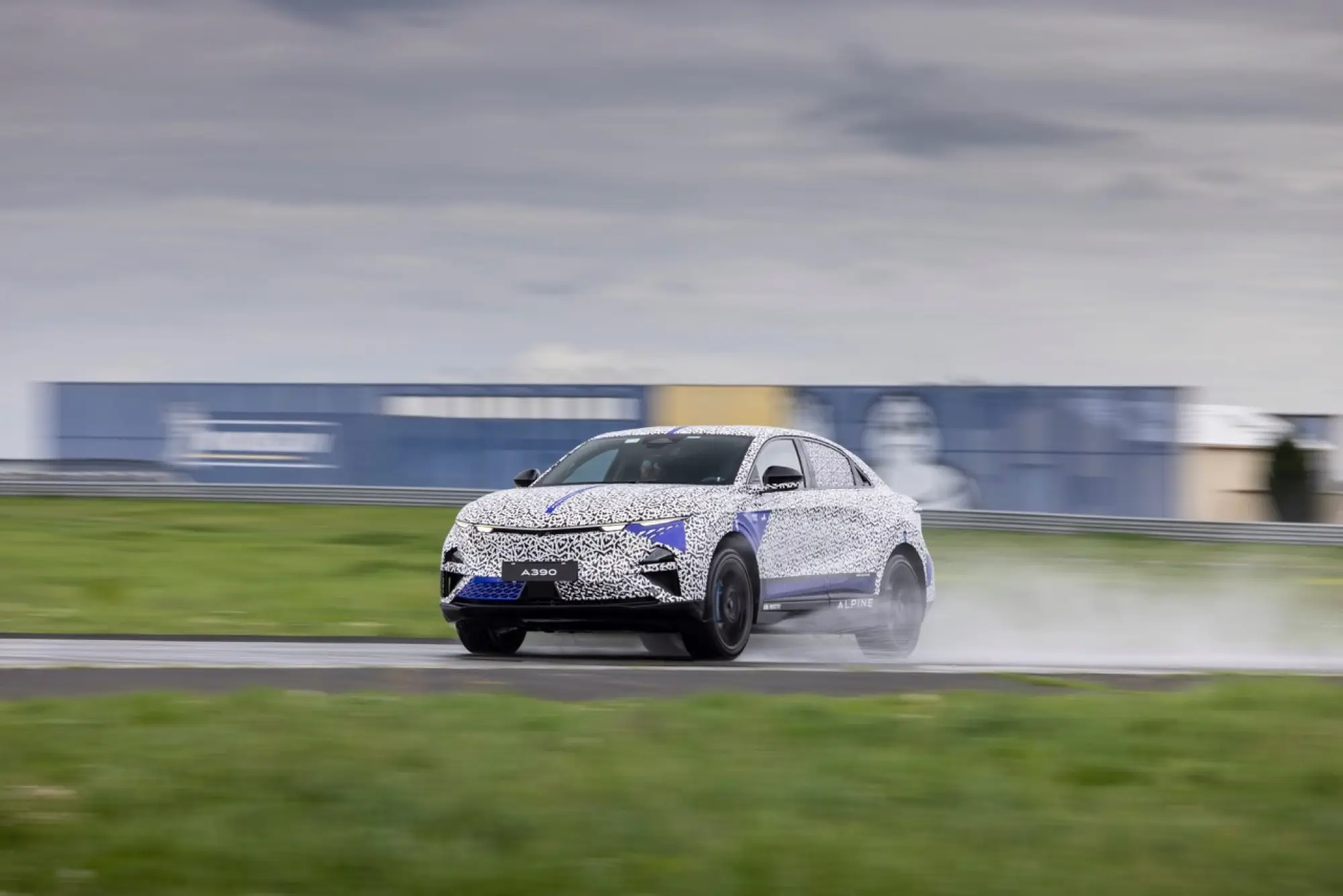 Alpine A390 - Test in pista Ladoux - 26