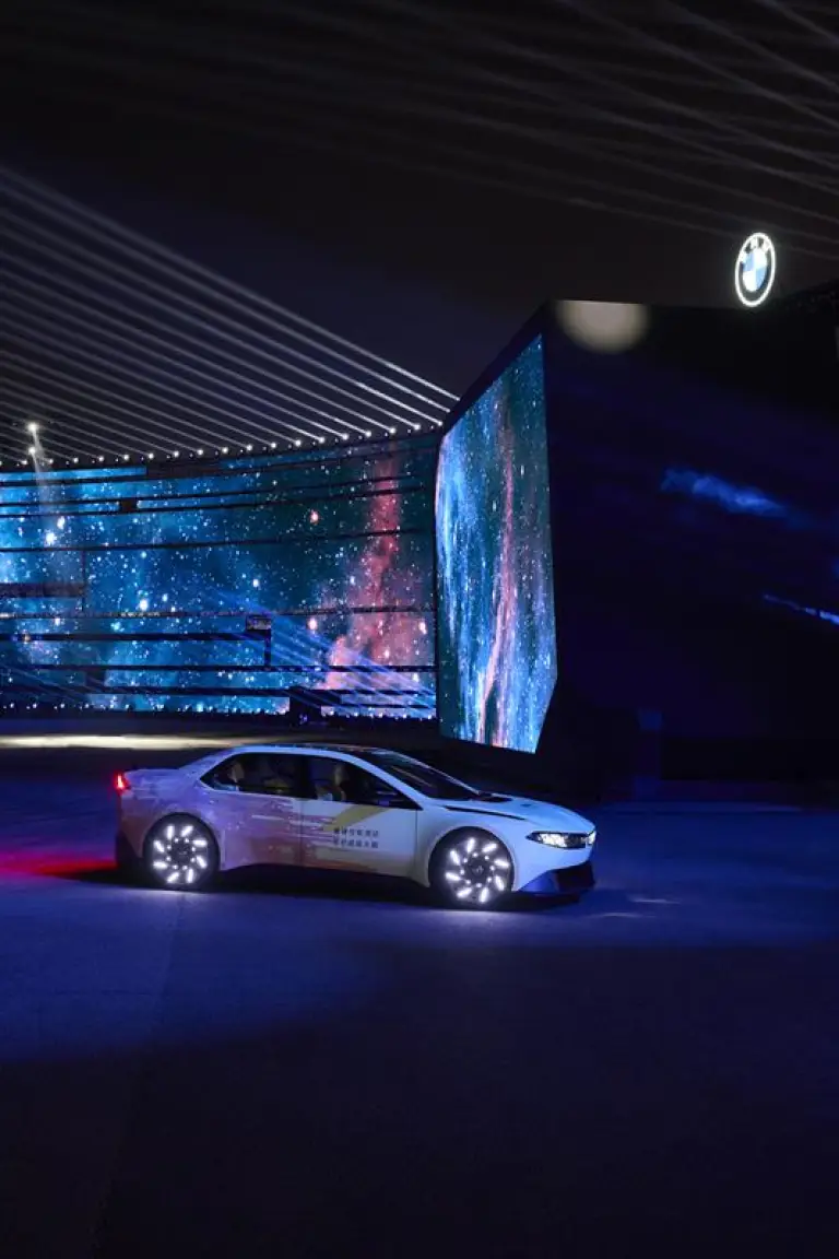 BMW Vision Driving Experience - Salone di Shanghai 2025 - 111