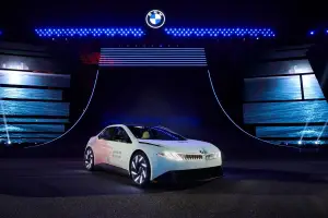BMW Vision Driving Experience - Salone di Shanghai 2025