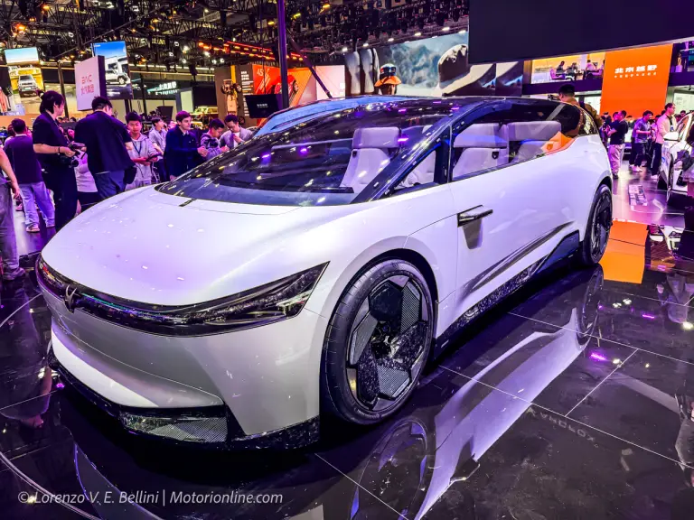Arcfox 77 - Salone di Shanghai 2025 - 2