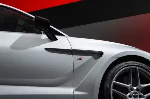 Aston Martin DBX S - Foto ufficiali