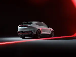 Aston Martin DBX S - Foto ufficiali