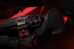 Aston Martin DBX S - Foto ufficiali