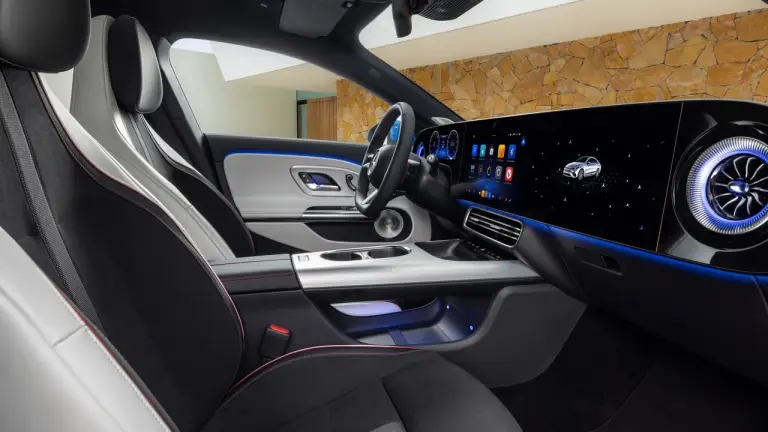 Mercedes CLA 2025 - Foto ufficiali - 6