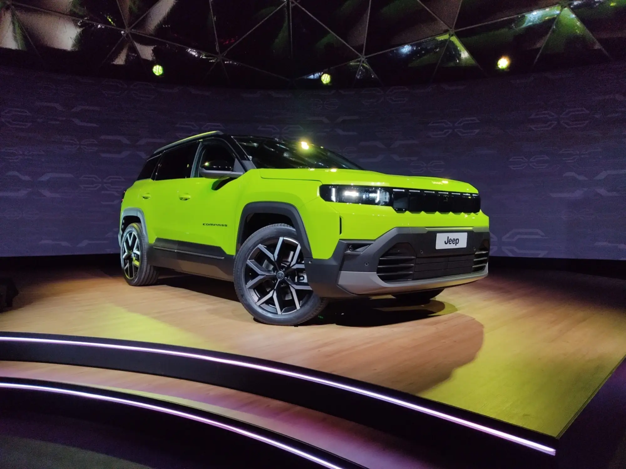 Jeep Compass 2025 - Foto live - 4