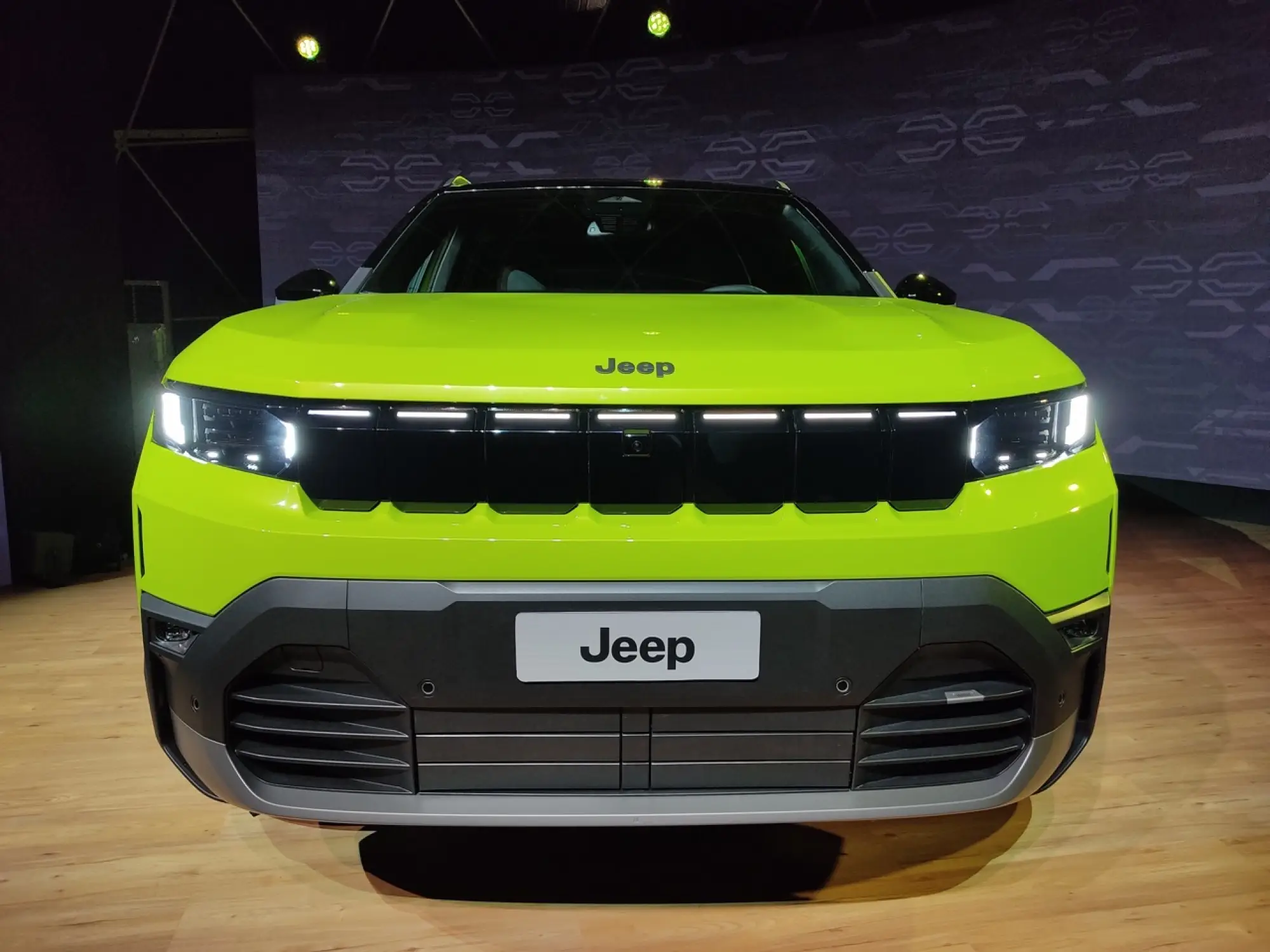 Jeep Compass 2025 - Foto live - 13