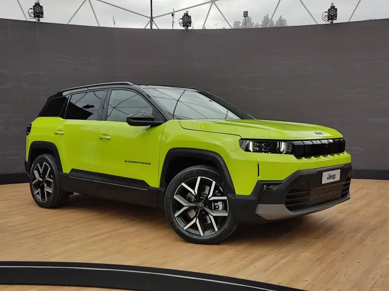 Jeep Compass 2025 - Foto live - 16