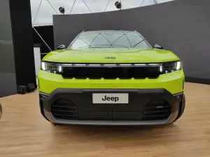 Jeep Compass 2025 - Foto live
