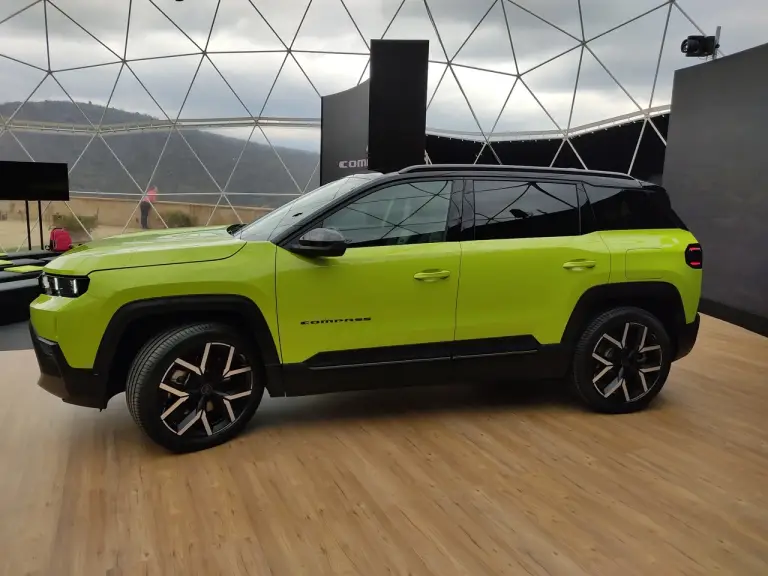 Jeep Compass 2025 - Foto live - 25