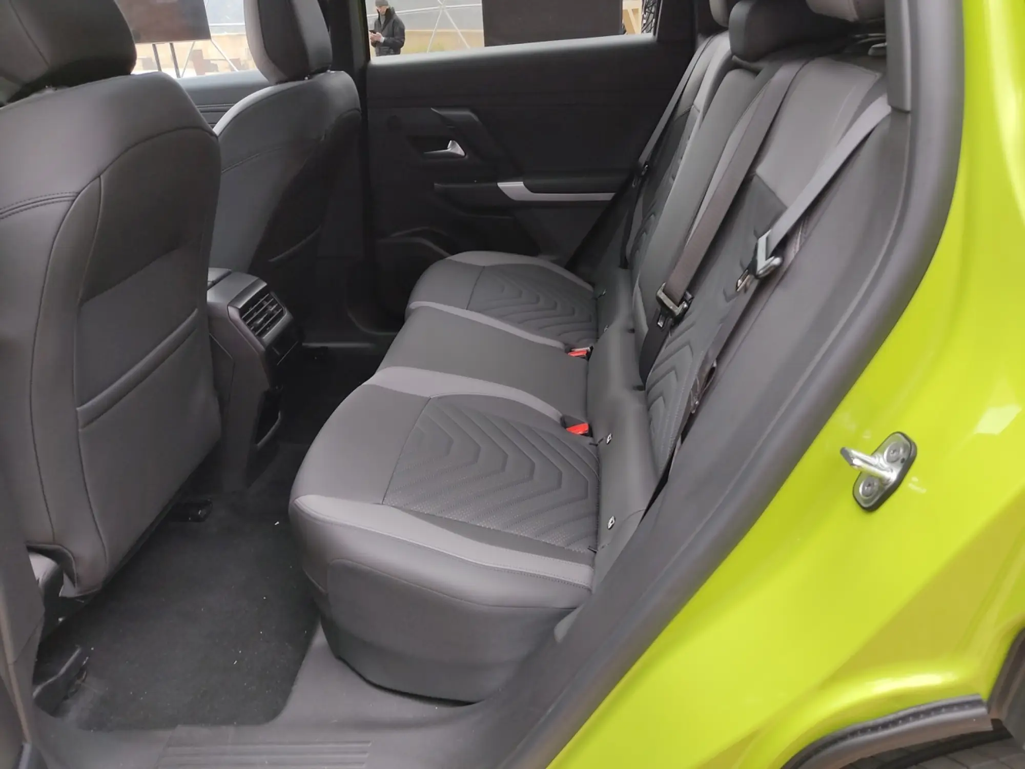 Jeep Compass 2025 - Foto live - 29