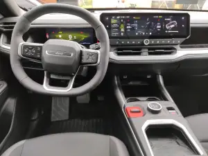 Jeep Compass 2025 - Foto live