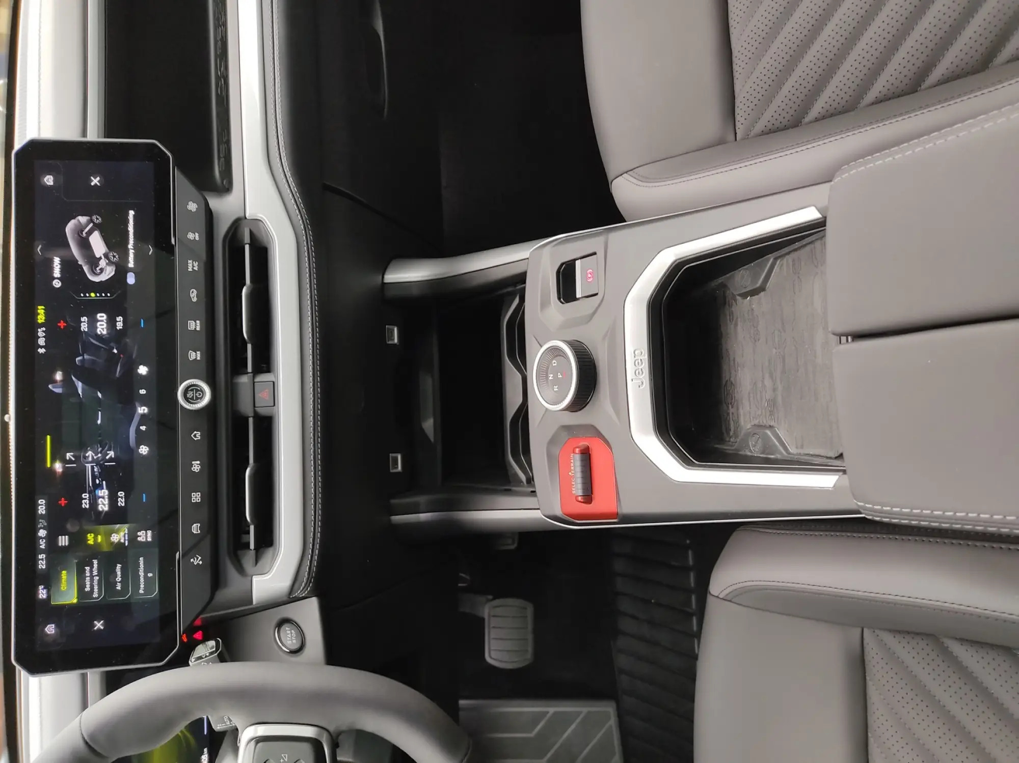 Jeep Compass 2025 - Foto live - 30