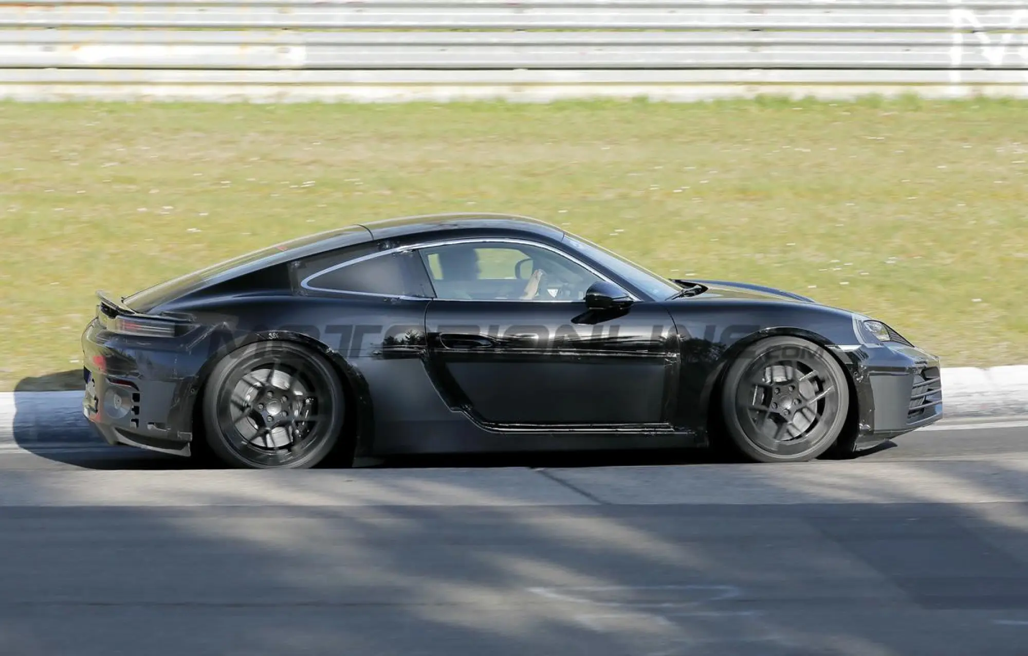 Porsche 718 Cayman 2026 - Foto spia 06-05-2025 - 15
