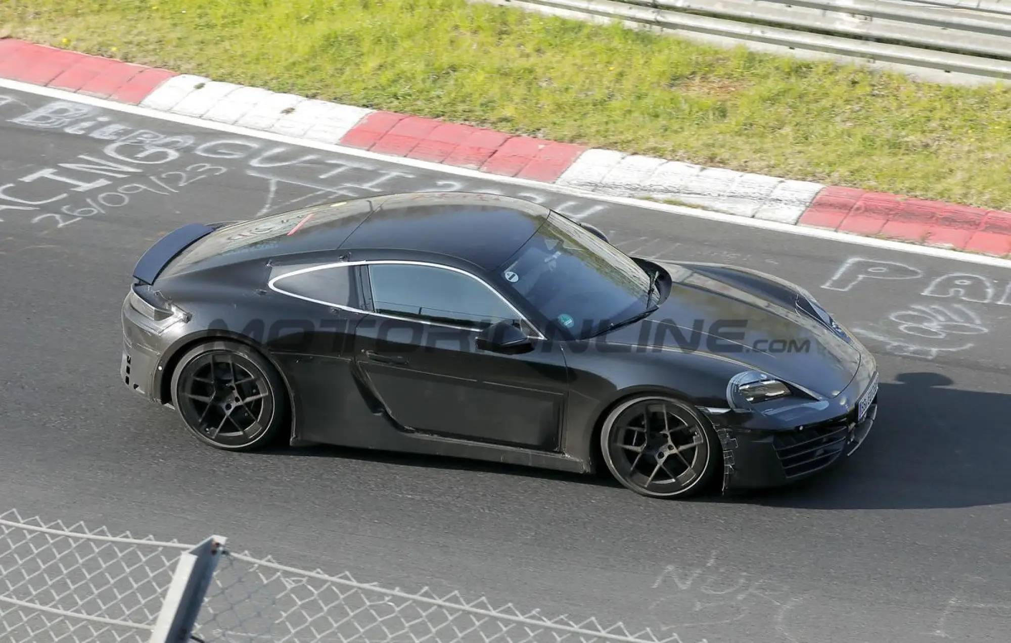 Porsche 718 Cayman 2026 - Foto spia 06-05-2025 - 2