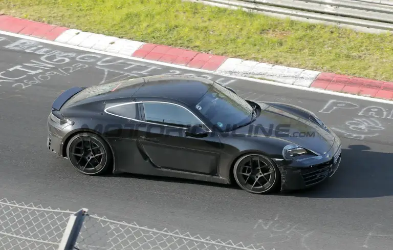 Porsche 718 Cayman 2026 - Foto spia 06-05-2025 - 2