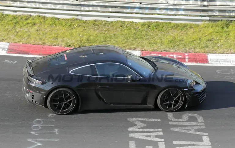 Porsche 718 Cayman 2026 - Foto spia 06-05-2025 - 14