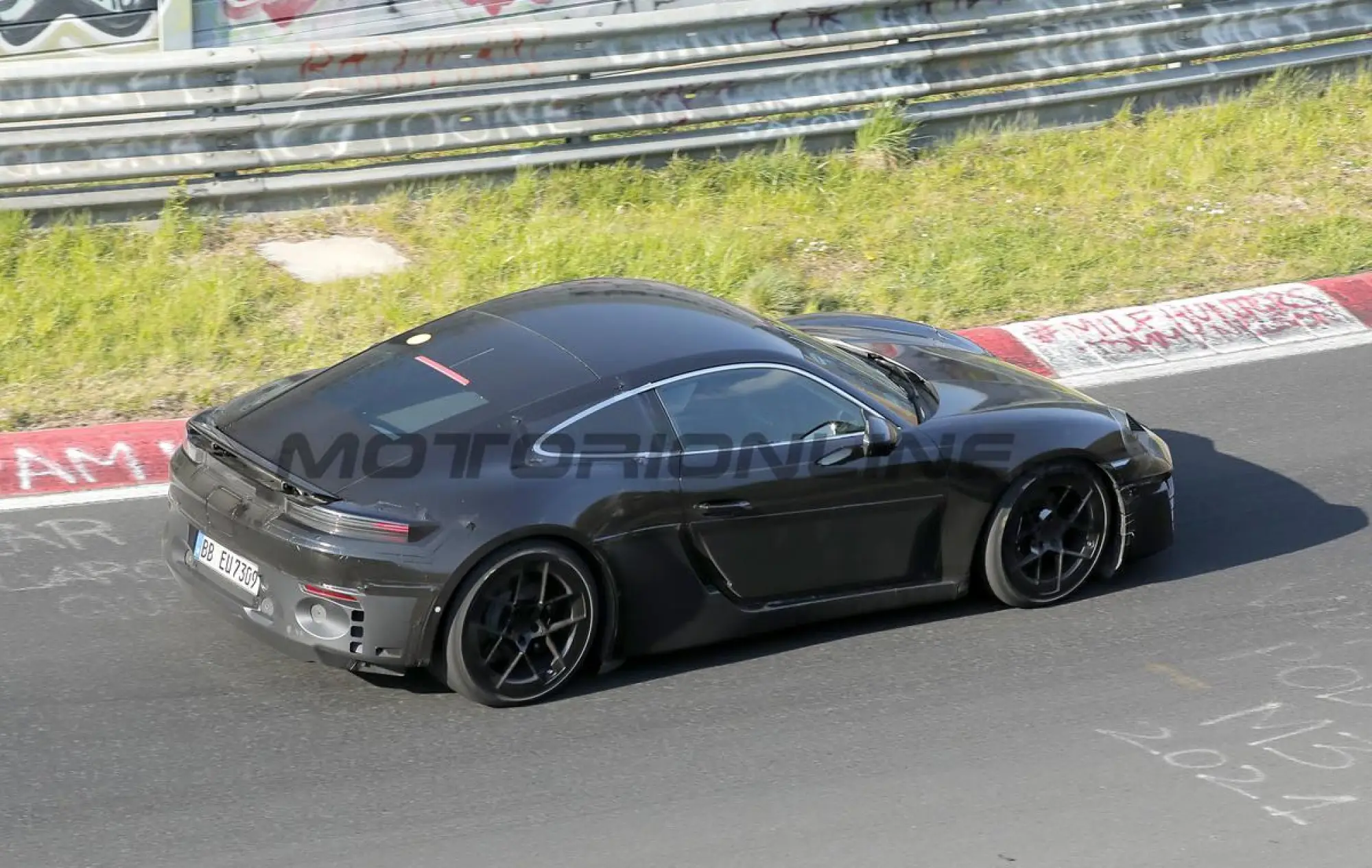 Porsche 718 Cayman 2026 - Foto spia 06-05-2025 - 7
