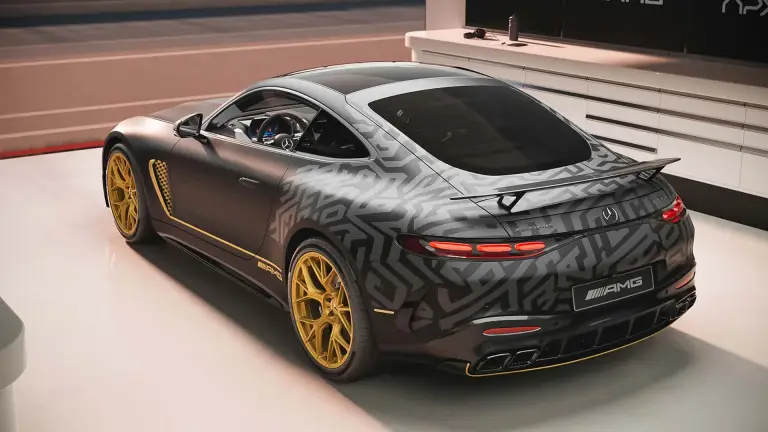 Mercedes-AMG GT APXGP Edition - 16