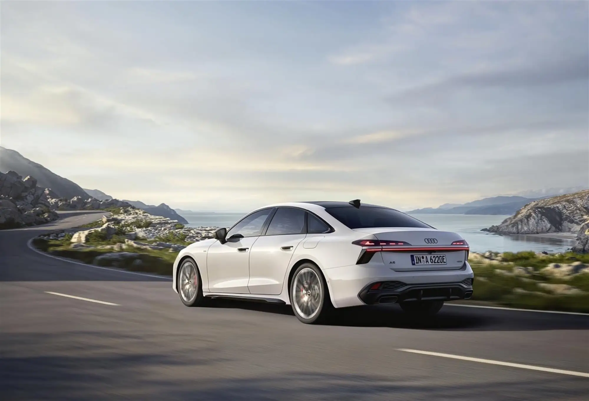 Audi A6 2025 plug-in - Foto ufficiali - 6