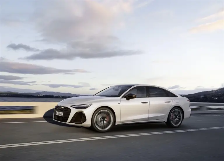 Audi A6 2025 plug-in - Foto ufficiali - 10