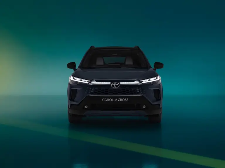 Toyota Corolla Cross 2025 - Foto ufficiali - 13