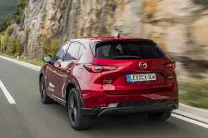 Mazda CX-5 2025: prezzo, foto, dimensioni, interni - 3