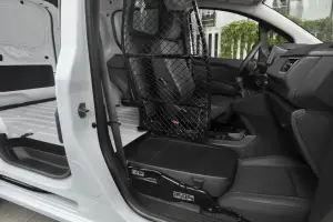 Nissan Townstar 2025: prezzo, foto, dimensioni e interni