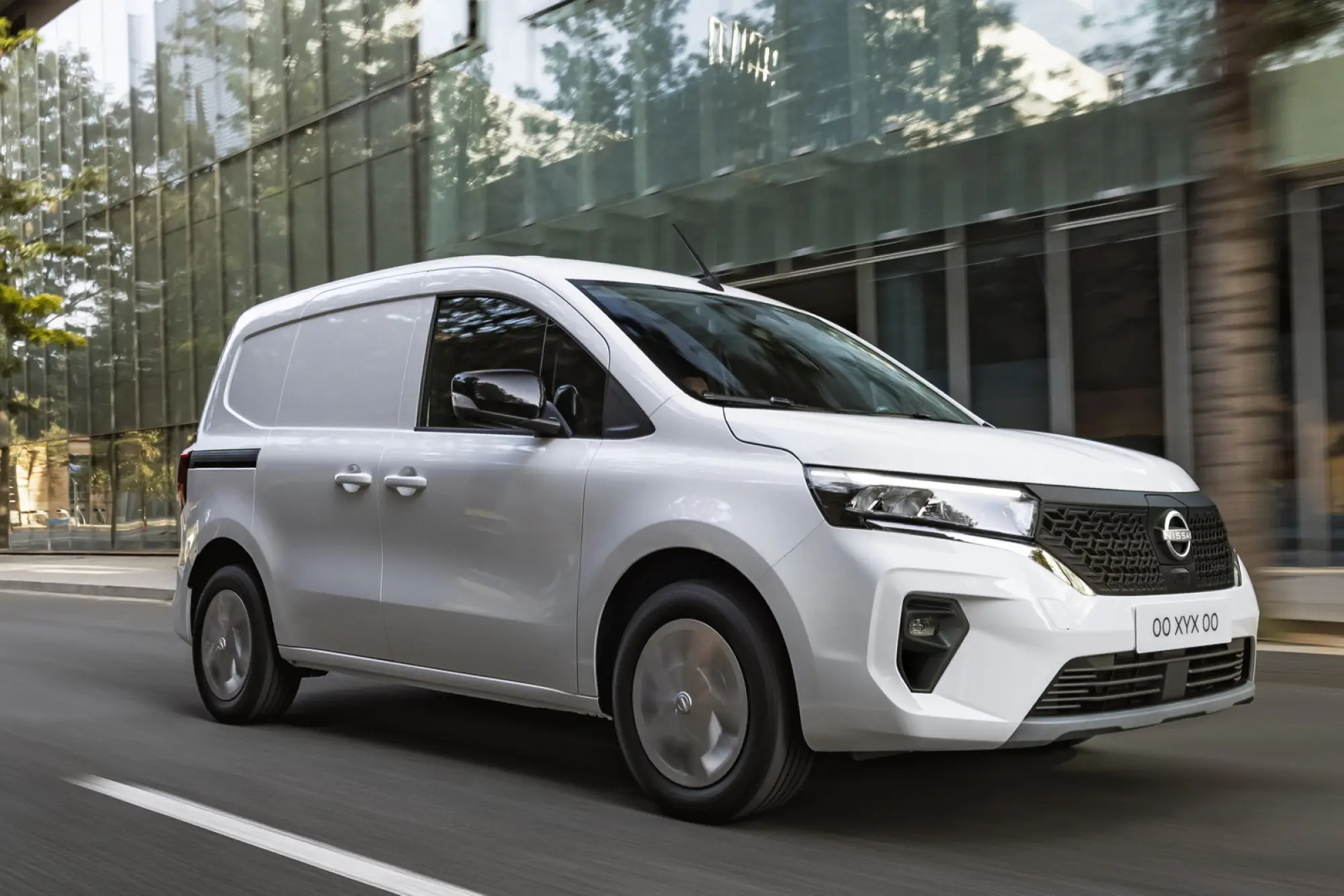 Nissan Townstar 2025: prezzo, foto, dimensioni e interni - 4