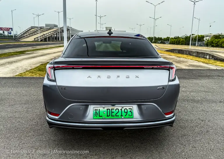 Arcfox- Stabilimento Magna a Zhenjiang - 5