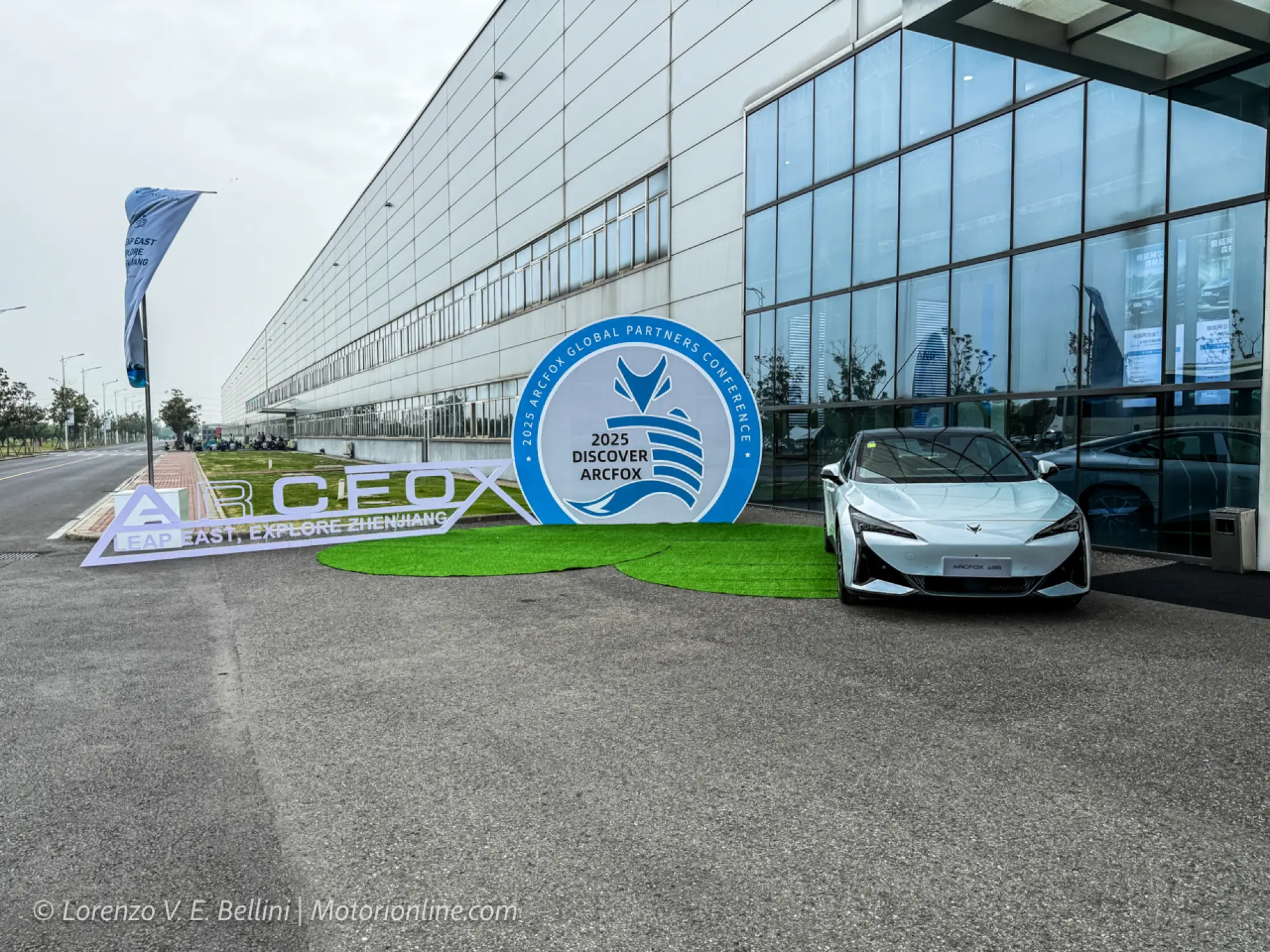 Arcfox- Stabilimento Magna a Zhenjiang - 31