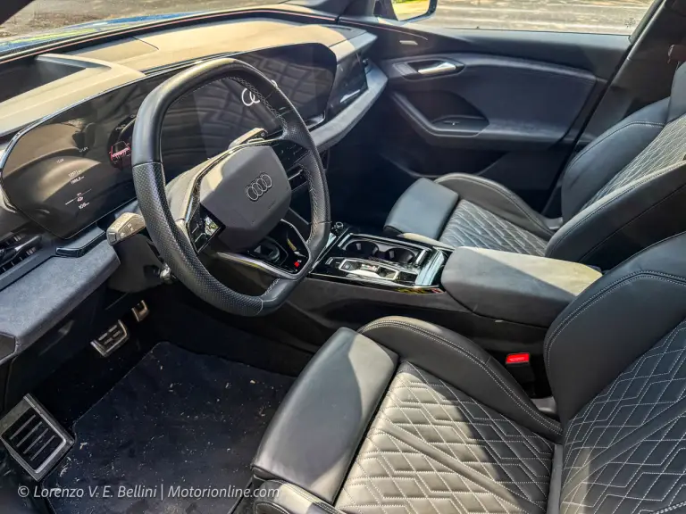 Audi Q6 e-tron 2025 - Come E e Come Va - 18