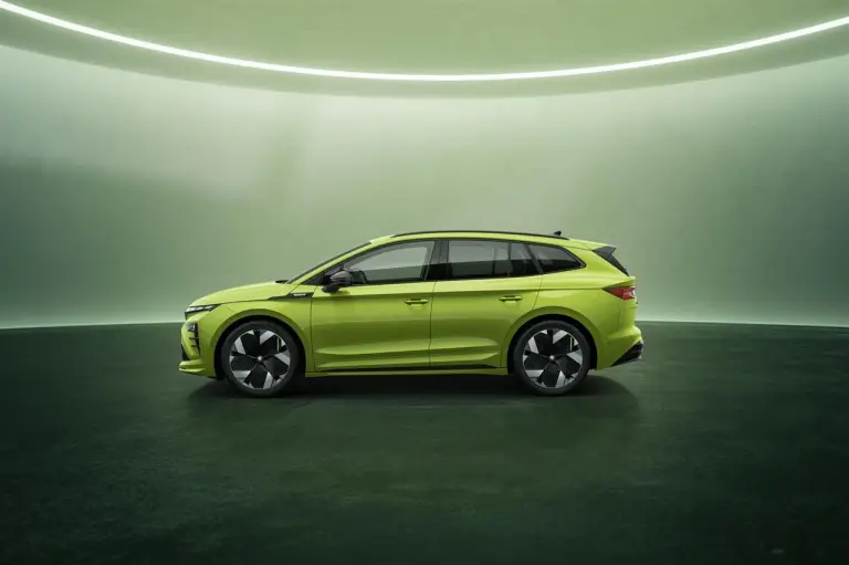 Skoda Enyaq RS 2025 - Foto ufficiali - 4