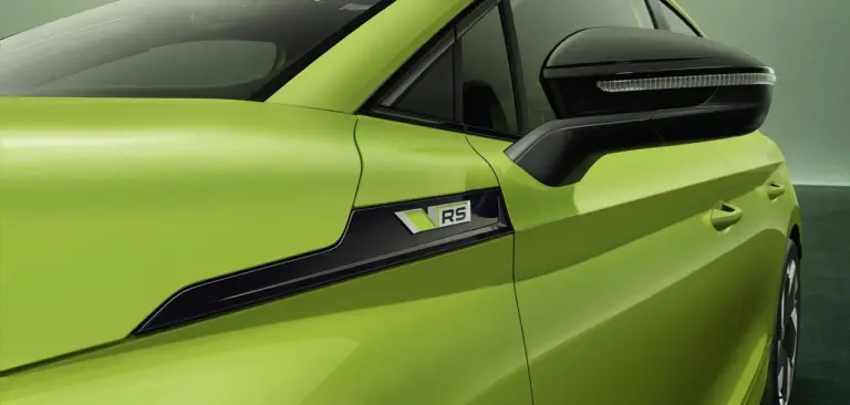 Skoda Enyaq RS 2025 - Foto ufficiali - 8
