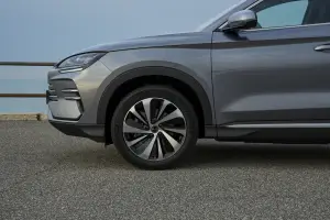 BYD Seal U 2025: prezzo, foto, dimensioni e allestimenti
