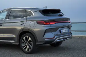 BYD Seal U 2025: prezzo, foto, dimensioni e allestimenti