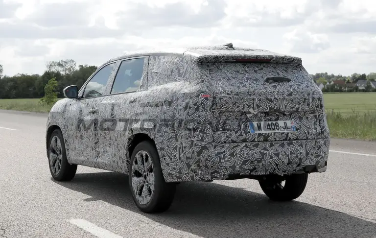 Renault Boreal - Foto spia 12-05-2025 - 6