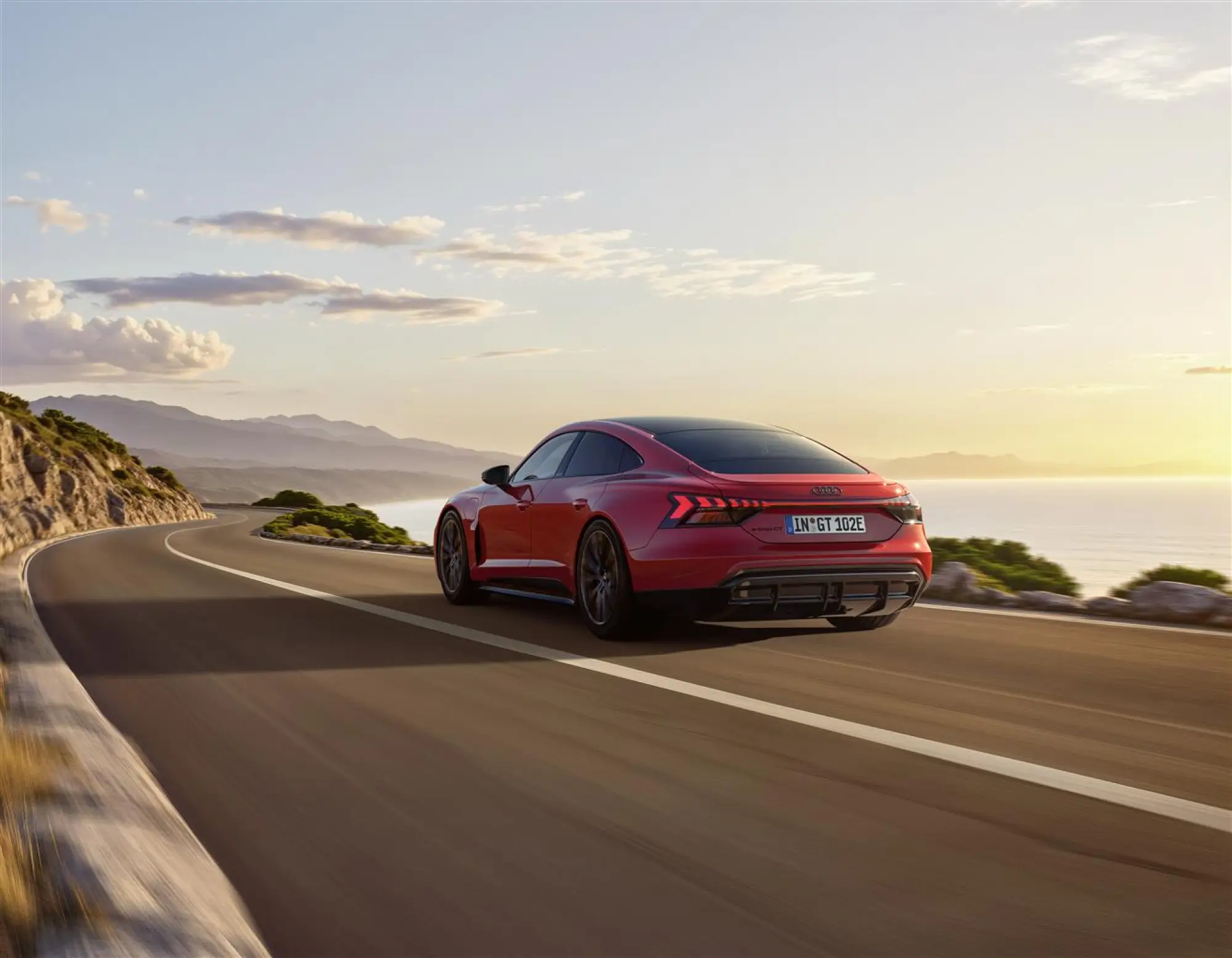 Audi e-tron GT quattro - 1