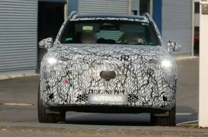 Nuova Mercedes-Benz GLB 2026