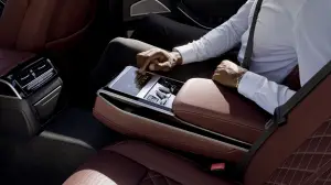 Audi A8 2025: prezzo, foto, dimensioni, allestimenti