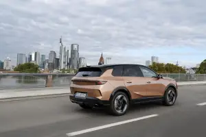 Opel - Familiari elettriche 2025 - 13
