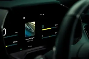 Aston Martin - Apple CarPlay Ultra - 12