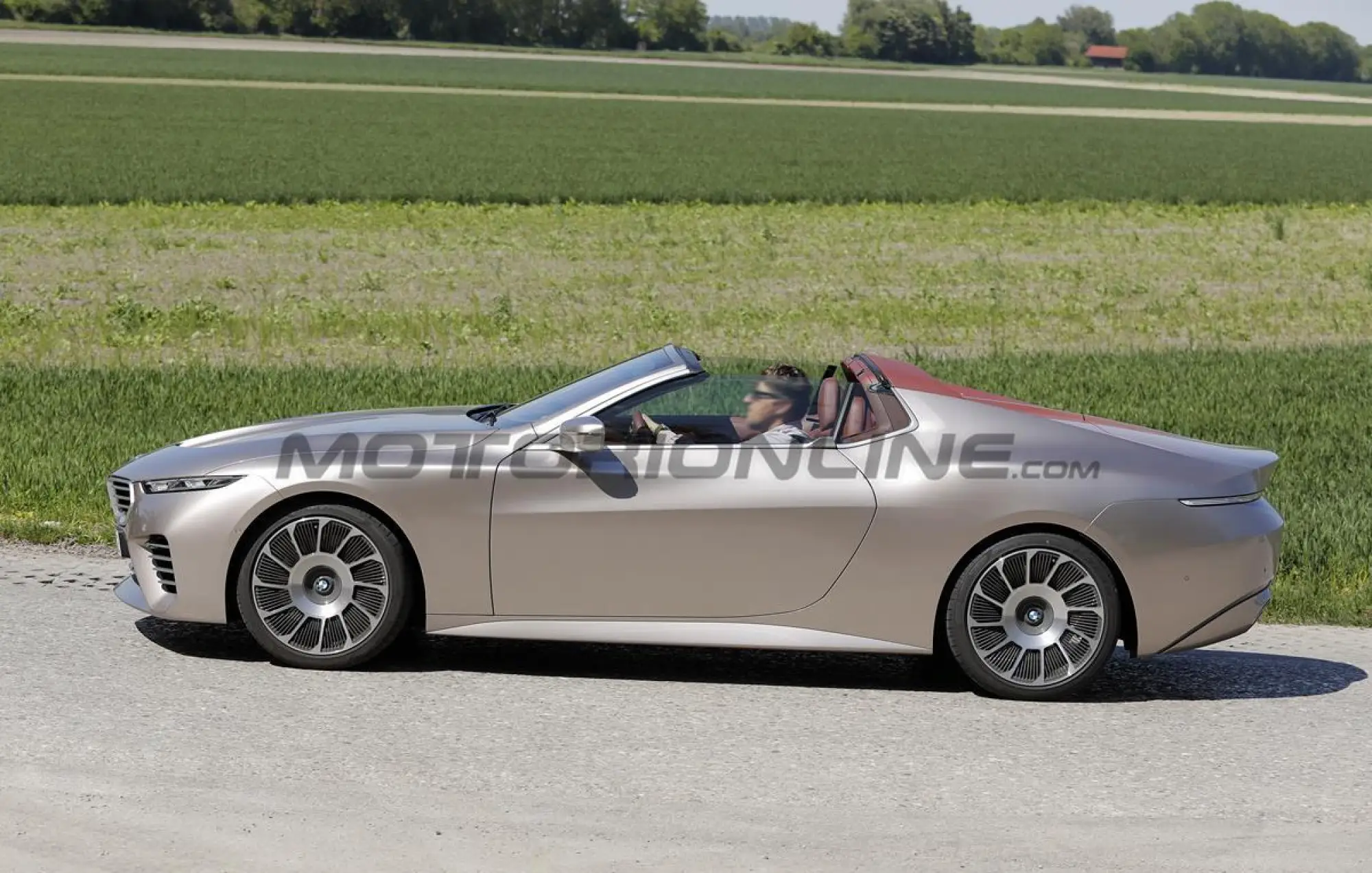 BMW Skytop - Foto spia 19-05-2025 - 5